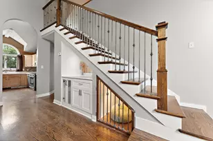 1738 Wedgewood Ct, Schererville, IN 46307 - Photo 15