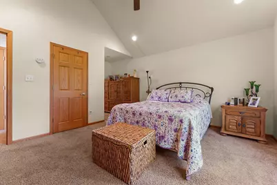 9021 Norris Drive, Hobart, IN 46342 - Photo 13