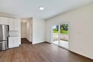 12922 Maryland St, Crown Point, IN 46307 - Photo 5