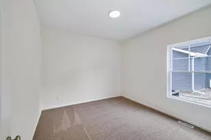 12922 Maryland St, Crown Point, IN 46307 - Photo 13
