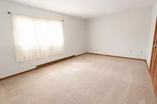 1004 W 18th St, La Porte, IN 46350 - Photo 21