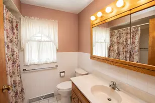 1004 W 18th St, La Porte, IN 46350 - Photo 25