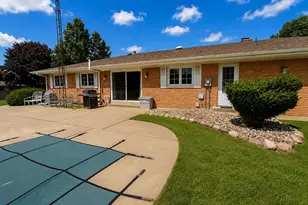 1004 W 18th St, La Porte, IN 46350 - Photo 37