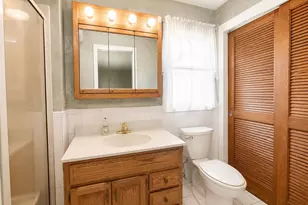 1004 W 18th St, La Porte, IN 46350 - Photo 23