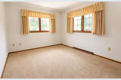 1004 W 18th Street, La Porte, IN 46350 - Photo 19