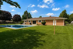 1004 W 18th St, La Porte, IN 46350 - Photo 35