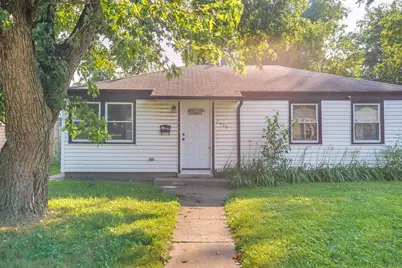 7432 Southeastern Avenue, Hammond, IN 46324 - Photo 3