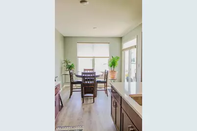 7831 W 105th Place, Crown Point, IN 46307 - Photo 5