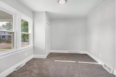 6425 Van Buren Avenue, Hammond, IN 46324 - Photo 13