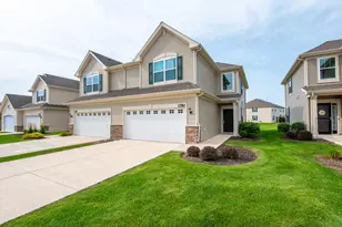 1782 E 110th Pl, Crown Point, IN 46307 - Photo 3