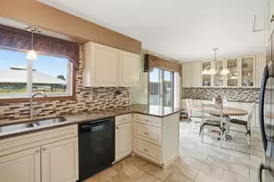 12042 W 103rd Ct, Saint John, IN 46373 - Photo 11