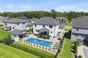 2047 Louis Dr, Crown Point, IN 46307 - Photo 11