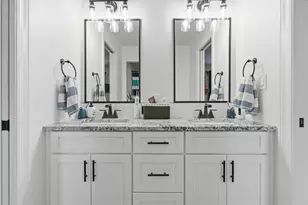2047 Louis Dr, Crown Point, IN 46307 - Photo 45