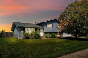 7520 Johnson St, Merrillville, IN 46410 - Photo 3