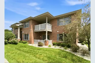 629 Cambridge Court #1-d, Munster, IN 46321 - Photo 1