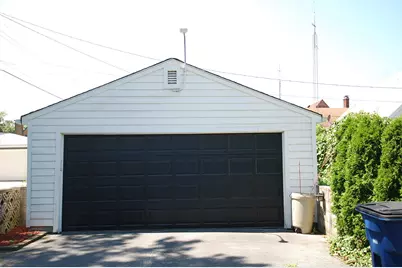 415 Thurman Avenue, Michigan City, IN 46360 - Photo 5