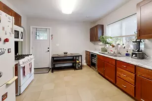 2517 Clay St, Lake Station, IN 46405 - Photo 13