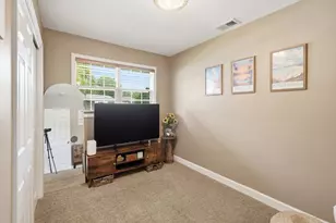 2516 Wicker Park Dr, Highland, IN 46322 - Photo 11