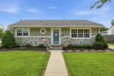 2516 Wicker Park Drive, Highland, IN 46322 - Photo 1