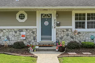 2516 Wicker Park Drive, Highland, IN 46322 - Photo 3