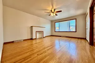 1324 Lakeview Ave, Hammond, IN 46394 - Photo 7
