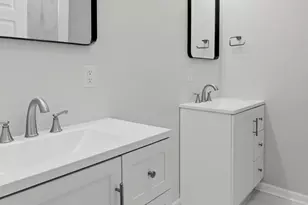 1560 McKinley St, Gary, IN 46404 - Photo 11