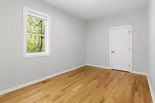 1560 McKinley St, Gary, IN 46404 - Photo 9