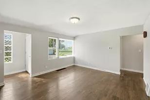 4757 Catalpa Ave, Hammond, IN 46327 - Photo 11