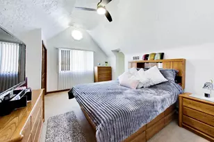 8039 Forest Ave, Munster, IN 46321 - Photo 9