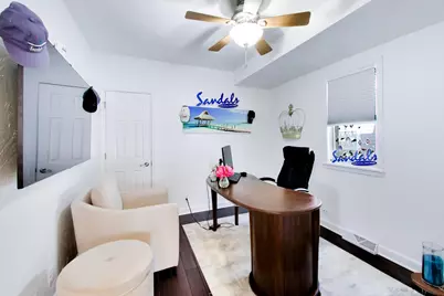 8039 Forest Avenue, Munster, IN 46321 - Photo 13