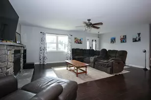 501 Fir St SW, Demotte, IN 46310 - Photo 3