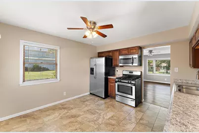 3821 W 80th Avenue, Merrillville, IN 46410 - Photo 13
