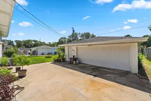 303 Minter Dr, Griffith, IN 46319 - Photo 23