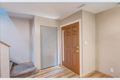 506 E Coolspring Avenue #F, Michigan City, IN 46360 - Photo 9