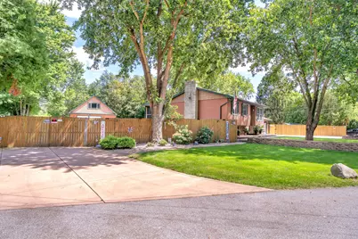 9857 Silver Court, Demotte, IN 46310 - Photo 17