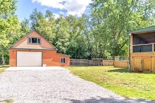 9857 Silver Ct, Demotte, IN 46310 - Photo 13