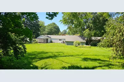 925 Mayflower Road, La Porte, IN 46350 - Photo 11