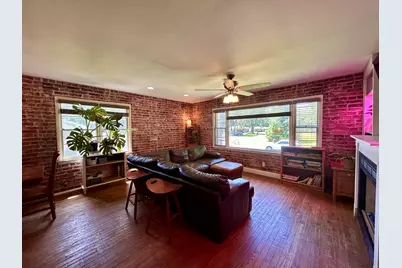 211 Carnation Street NE, Demotte, IN 46310 - Photo 9