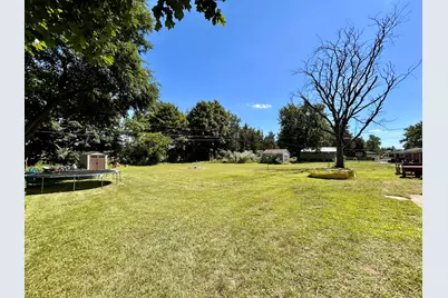 211 Carnation Street NE, Demotte, IN 46310 - Photo 35