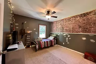 211 Carnation St NE, Demotte, IN 46310 - Photo 21