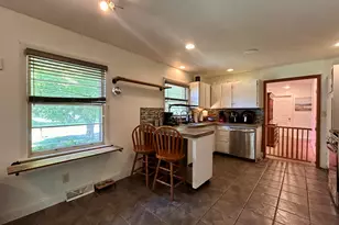 211 Carnation St NE, Demotte, IN 46310 - Photo 5