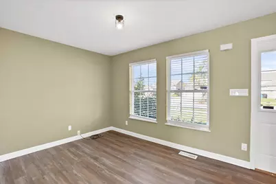 10725 Illinois Street, Crown Point, IN 46307 - Photo 13