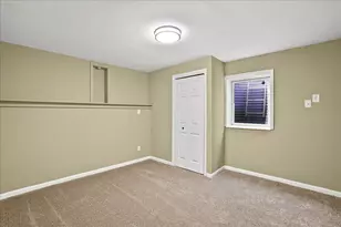 10725 Illinois St, Crown Point, IN 46307 - Photo 29
