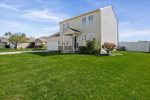 10725 Illinois St, Crown Point, IN 46307 - Photo 3