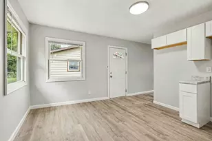 933 Henry St, Michigan City, IN 46360 - Photo 3