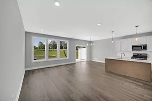 1902 Park St, La Porte, IN 46350 - Photo 3