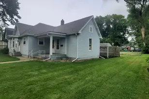 509 H St, La Porte, IN 46350 - Photo 3