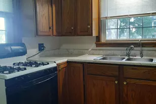 509 H St, La Porte, IN 46350 - Photo 11
