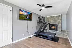 610 Old Forge Rd, Valparaiso, IN 46385 - Photo 9