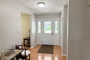 762 Dunewood Dr, Chesterton, IN 46304 - Photo 9